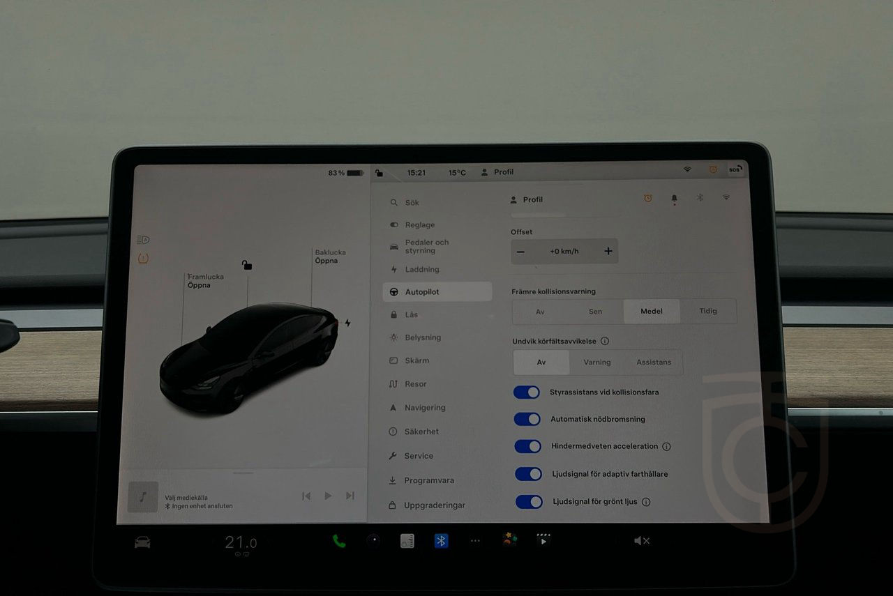 Tesla Model 3 Long Range AWD