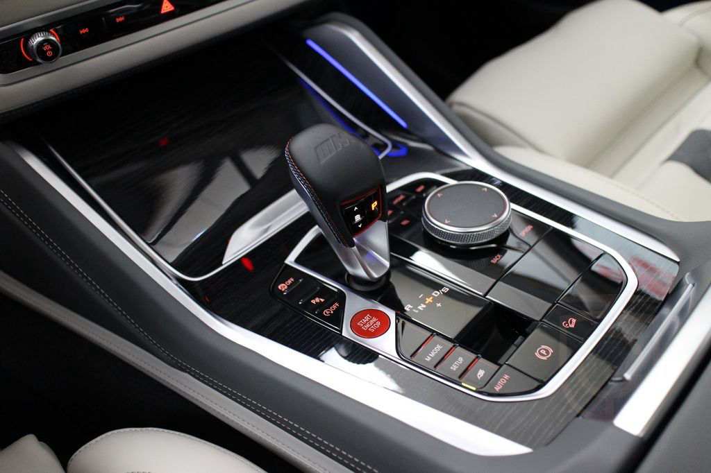 BMW X6 M Competition H&K Keyless Massage Soft-Close