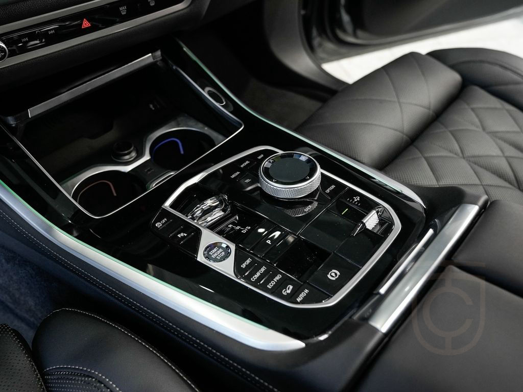 BMW X5 M60 i M PRO Sitzbelüftung Luftfed. Massage