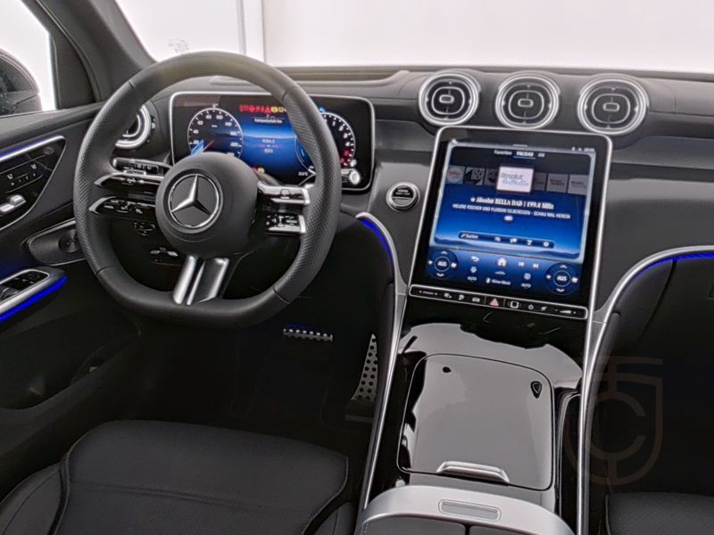 Mercedes-Benz GLC 300 de 4M AMG-Sport/Technik/Pano/Distr/19'