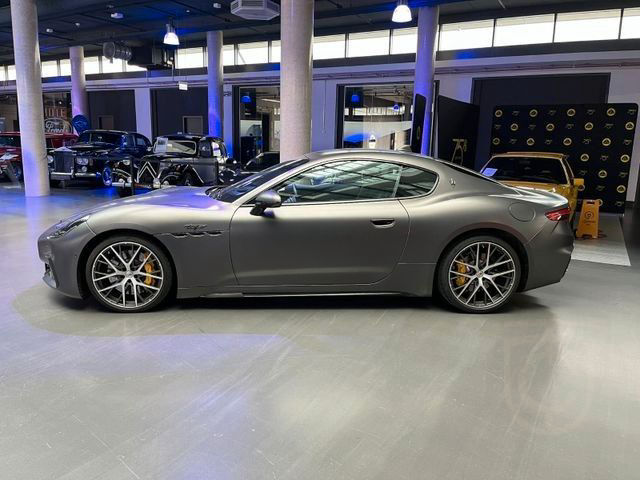 Maserati Granturismo Trofeo | Mattlackierung ab Werk |