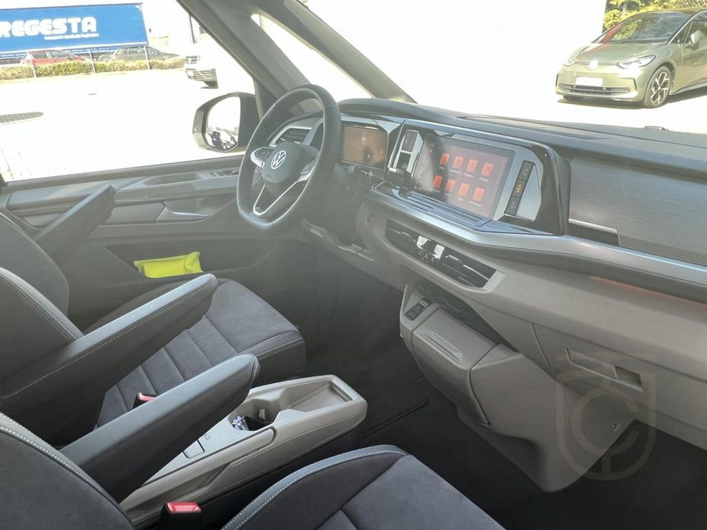 Volkswagen T7 Multivan Style 2.0 TDI DSG STHZ, TOTW, DCC,