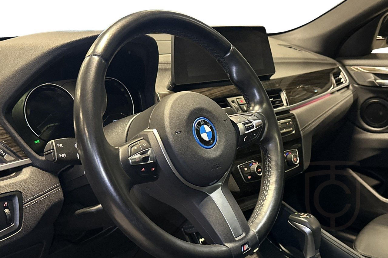 BMW X2 xDrive25e