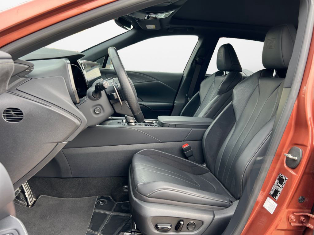 Lexus RX 500h F SPORT+ PANORAMA Interieur Paket AHK