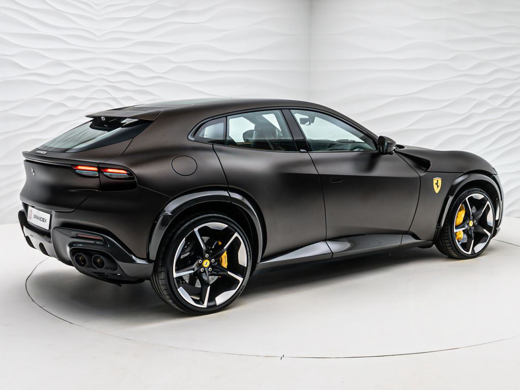 Ferrari Purosangue Tailor Made*Carbon*Massage Seats