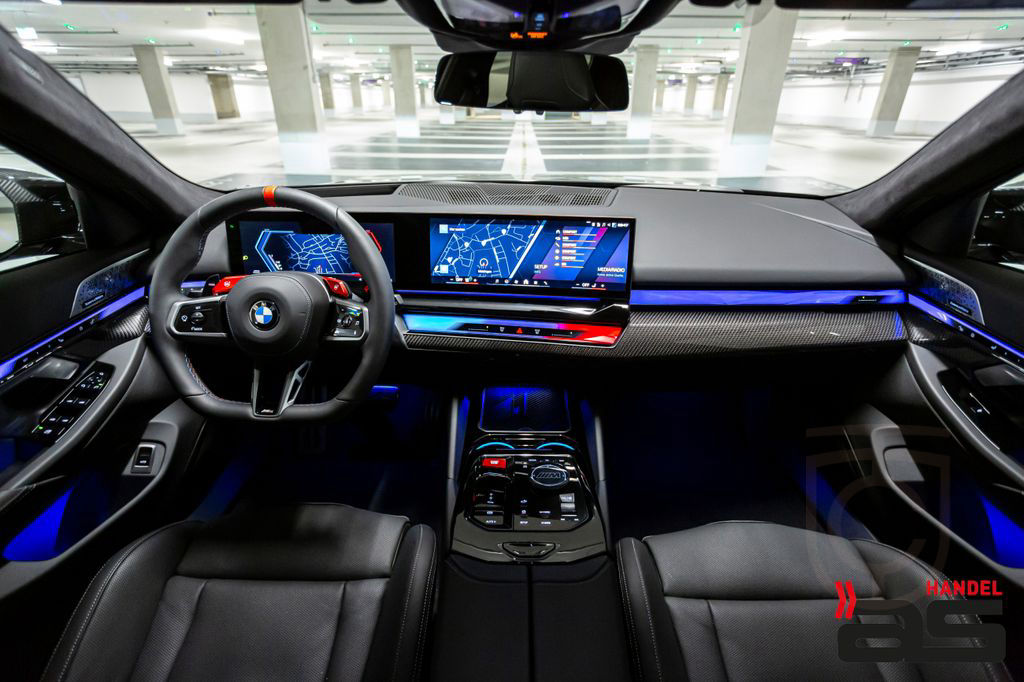 BMW M5 touring Ultimate|Keramik|Carbon|Pano|B&O|21"