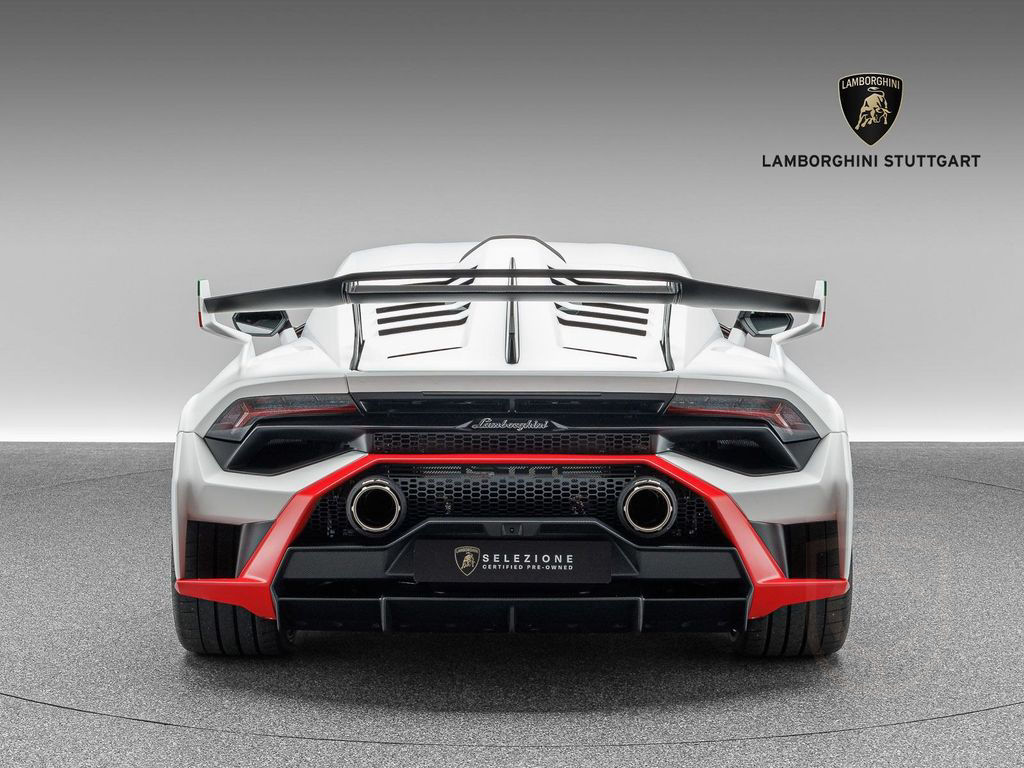 Lamborghini Huracán STO