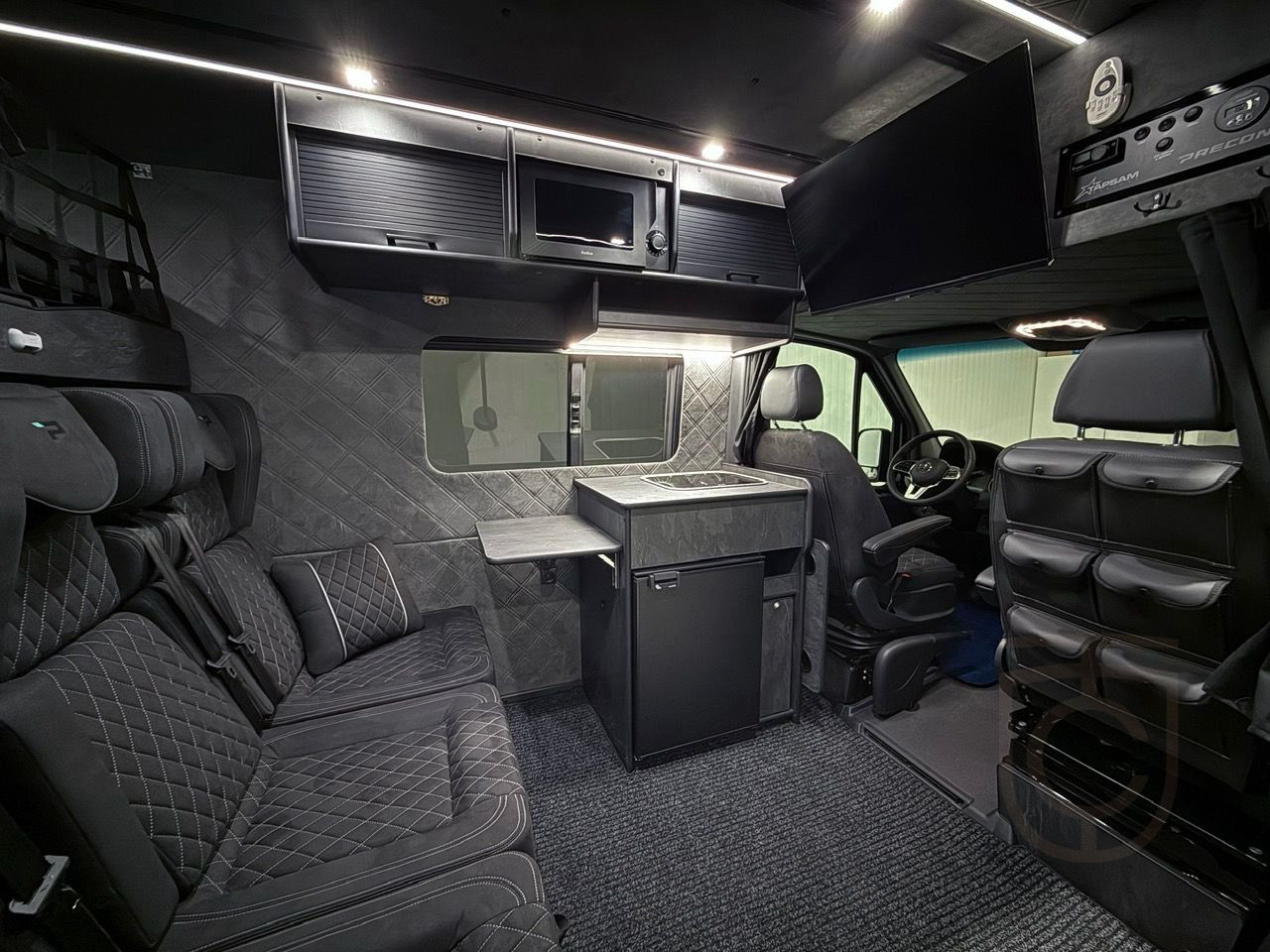 Mercedes-Benz Sprinter 317 A3 PRECON RV-X