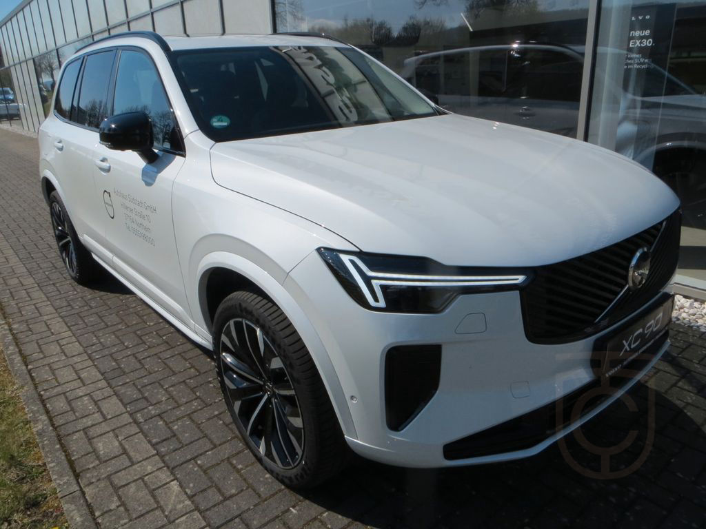 Volvo XC90 T8 AWD Plus Dark Auto 360° KAM HUD GSD