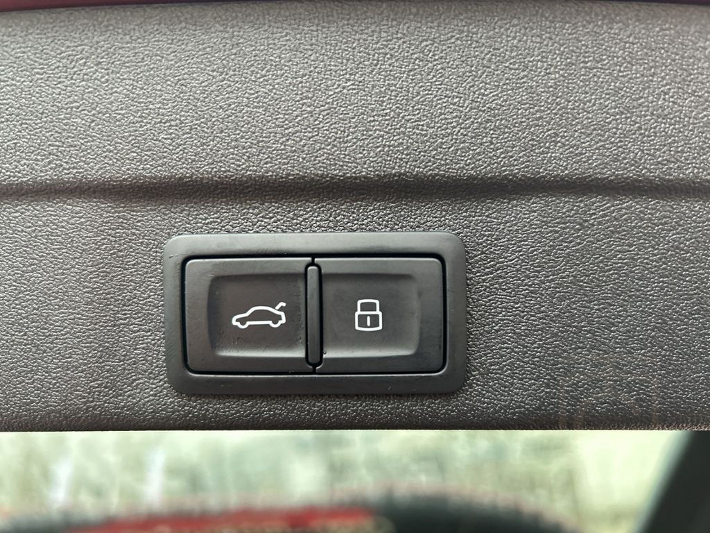 Audi S5 AVANT TFSI HEADUP,LED,MEMORY,CARPLAY,NAVI