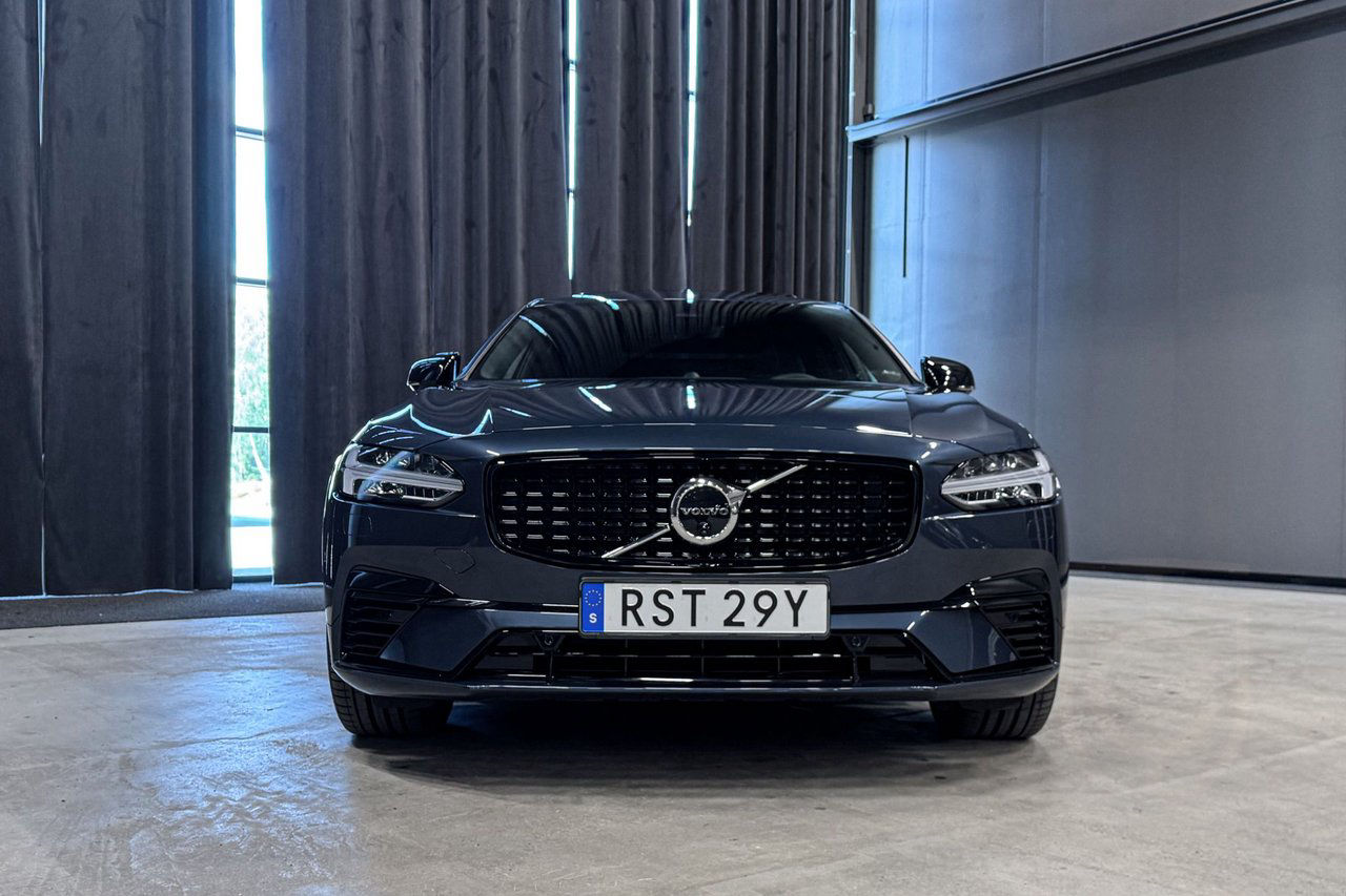 Volvo S90 Recharge T8 AWD Ultimate Dark