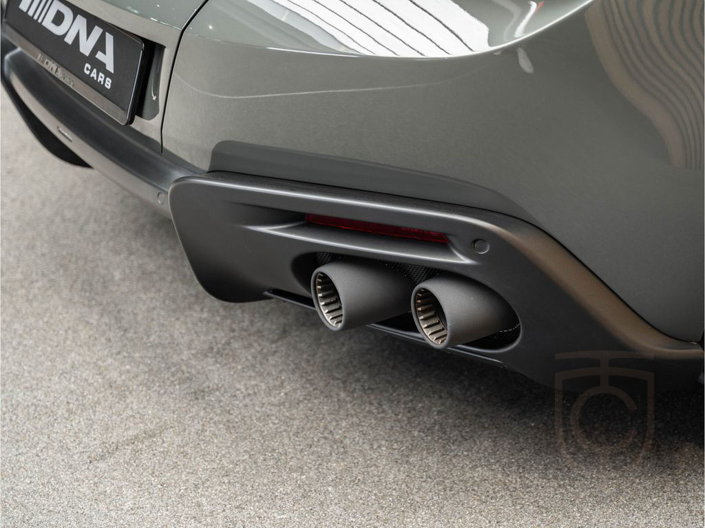 Ferrari Roma Spider Historic Colour Carbon 3.9 V8 Alcant