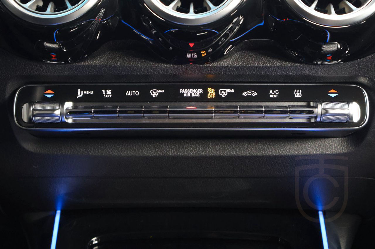 Mercedes-Benz GLB 250 4MATIC AMG LINE NIGHTPACKAGE