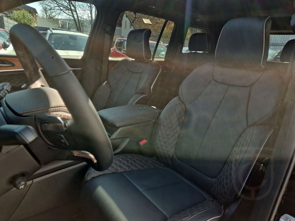 Jeep Grand Cherokee Summit Reserve PHEV 4xe
