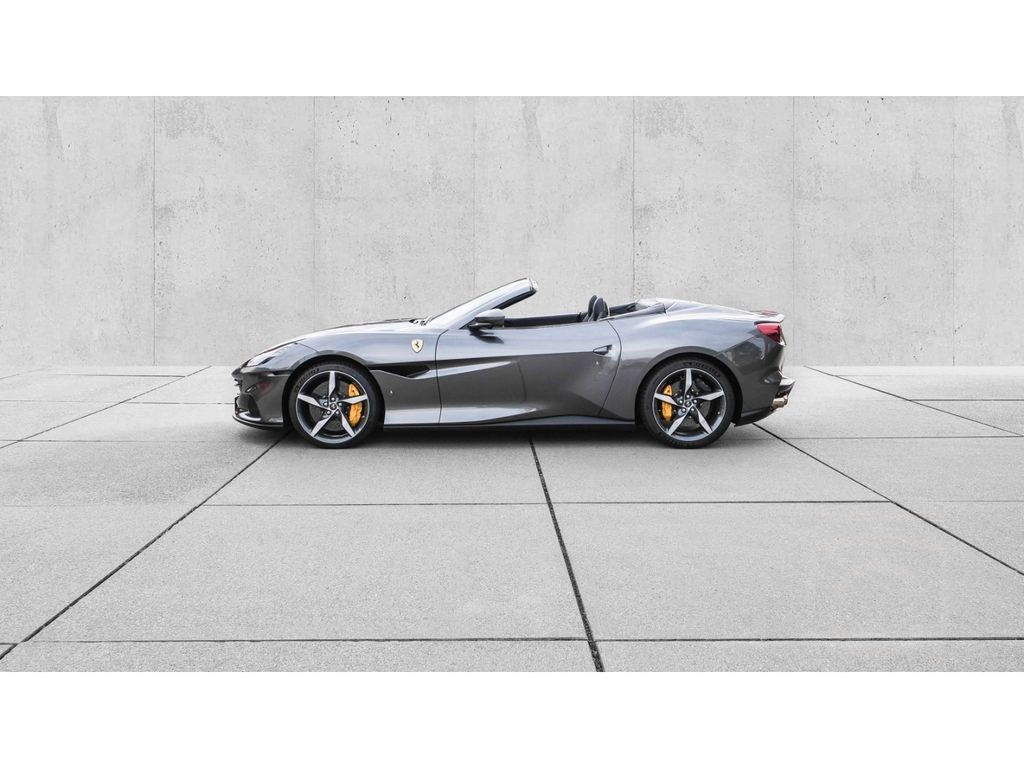 Ferrari Portofino M *Carbon+LED*MagneRide*360°-Kamera*JB