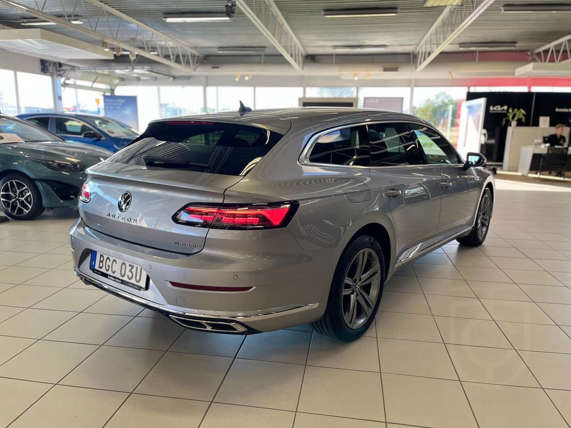 Volkswagen Arteon Shooting Brake eHybrid R-Line