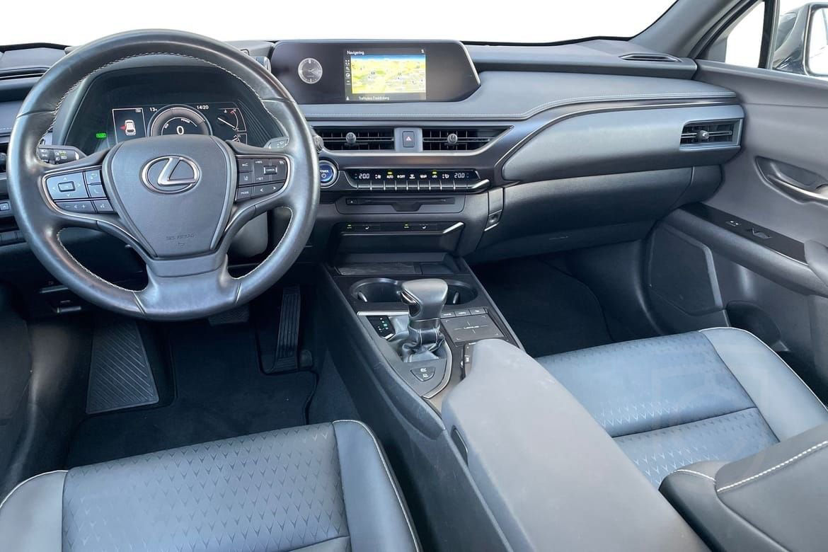 Lexus UX 250h Comfort Sport Edition Navigation Apple Car Pla