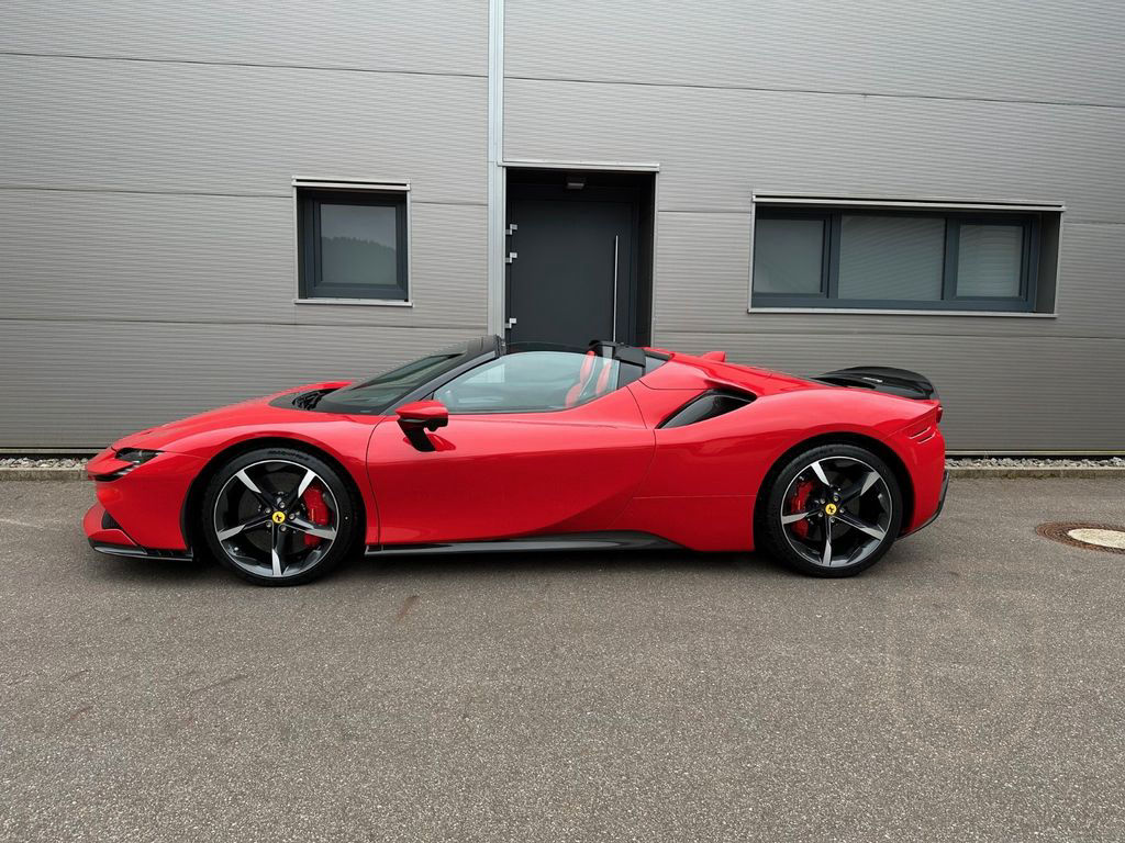 Ferrari SF90 Spider / Assetto Fiorano