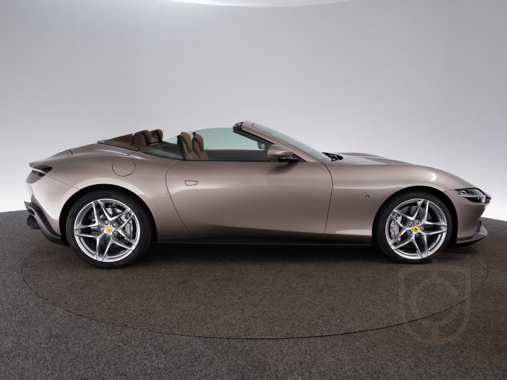 Ferrari Roma Spider FERRARI SINGEN