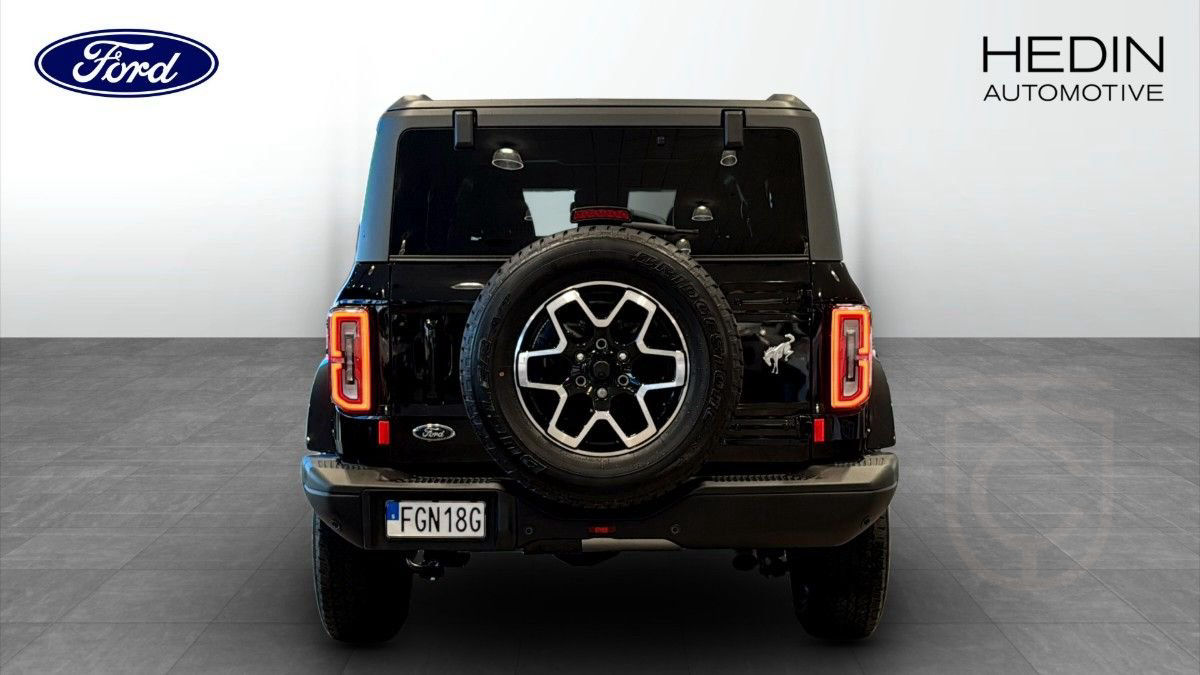 Ford Bronco Outer Banks 2.7L Bi-Turbo EcoBoost V6