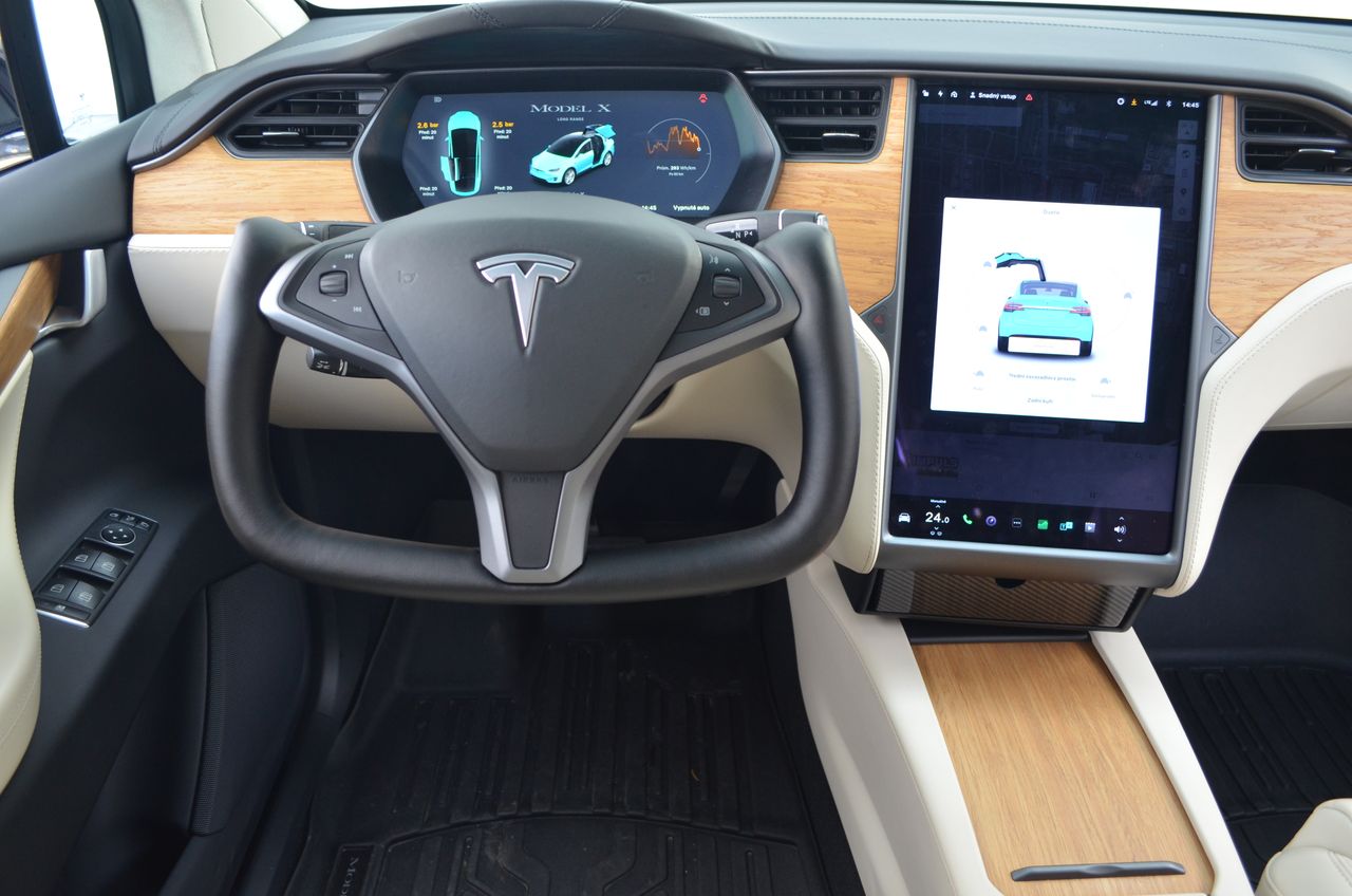 Tesla Model X Dual Motor Long Range
