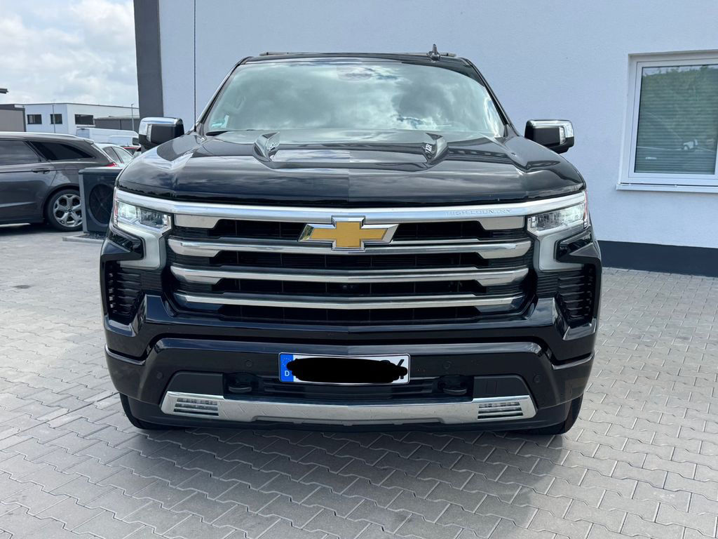 Chevrolet Silverado High Country