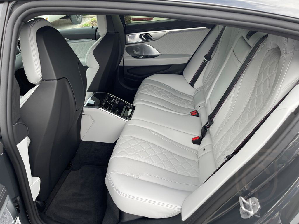 BMW M8 Comp GC B&W M DriverPak DriveAssistPro