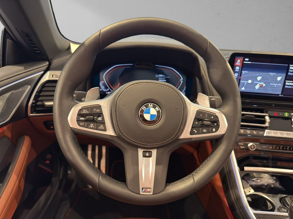BMW 840i xDrive Cabrio M SportPro 20" B&W Carbon 3,9