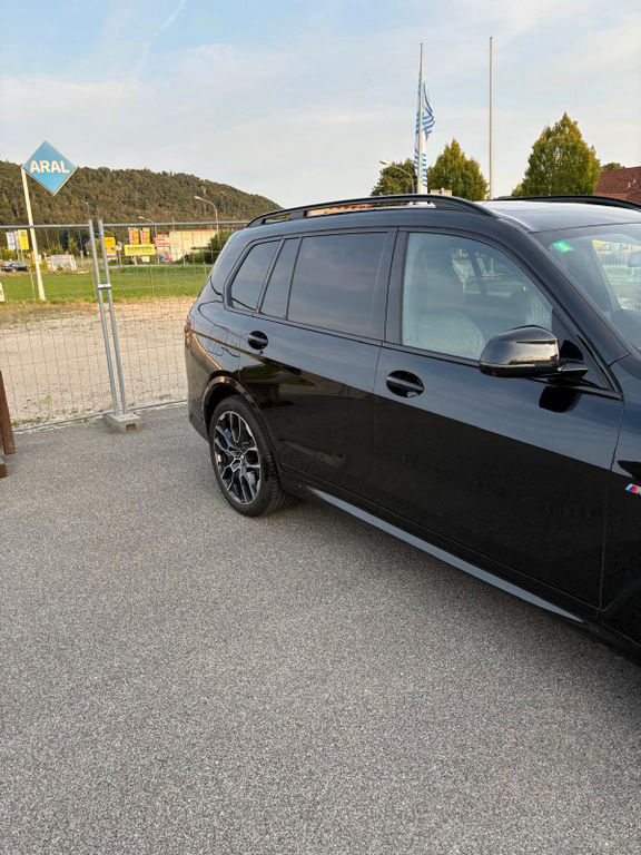BMW X7 40d M Sportpaket Pro Sky Lounge H/K AHK DAB