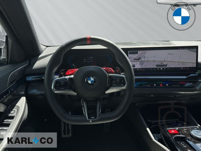 BMW M5 Limousine Carbon B&W Panorama IconicGlow LHZ