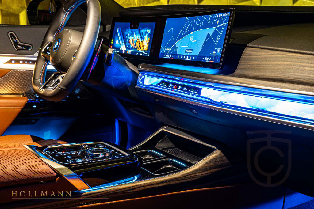 BMW M760e xDrive +SKY LOUNGE+M SPORT BRAKE SYSTEM+
