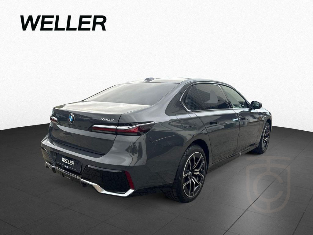 BMW 740dA xDr M SPORT SkyL,StHzg,AHK,IconicG,Multisi