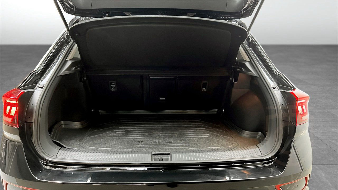 Volkswagen T-Roc Life TSI150