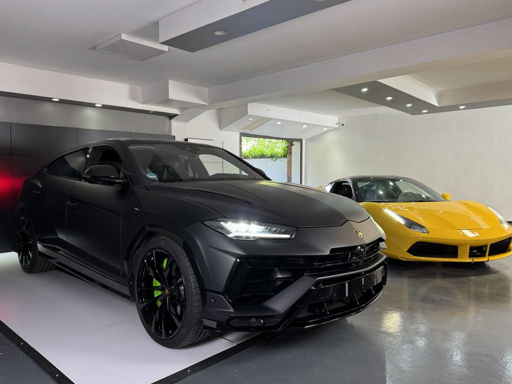 Lamborghini Urus S Dynamikpaket Schiebedach Carbon Akrapovic