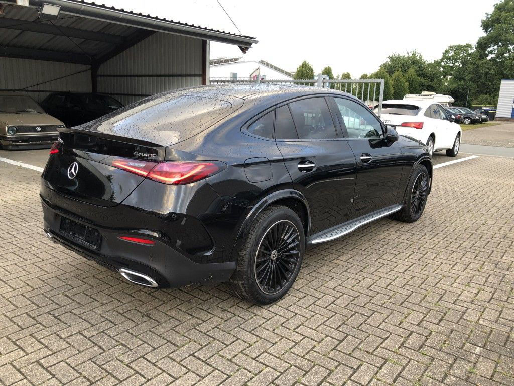 Mercedes-Benz GLC 300 de 4M AMG Pano Memo Burm Digitial Light