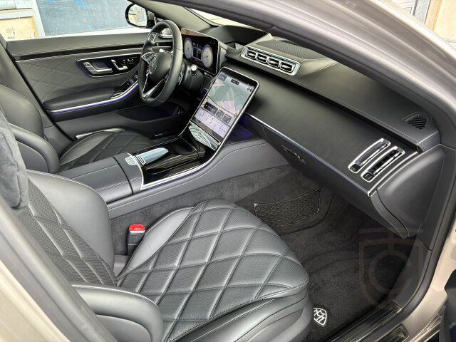 Mercedes-Benz Mercedes-Maybach S 680 First-Class Burmester 4d