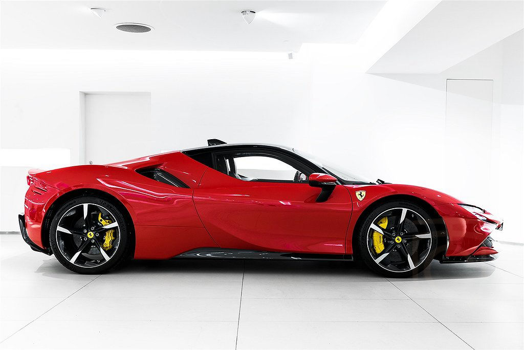 Ferrari SF90 Stradale