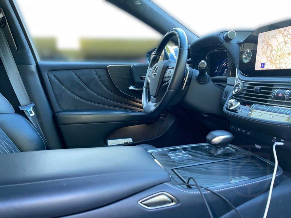 Lexus LS 500h 3.5 Hybrid Executive Line AWD Multi LED