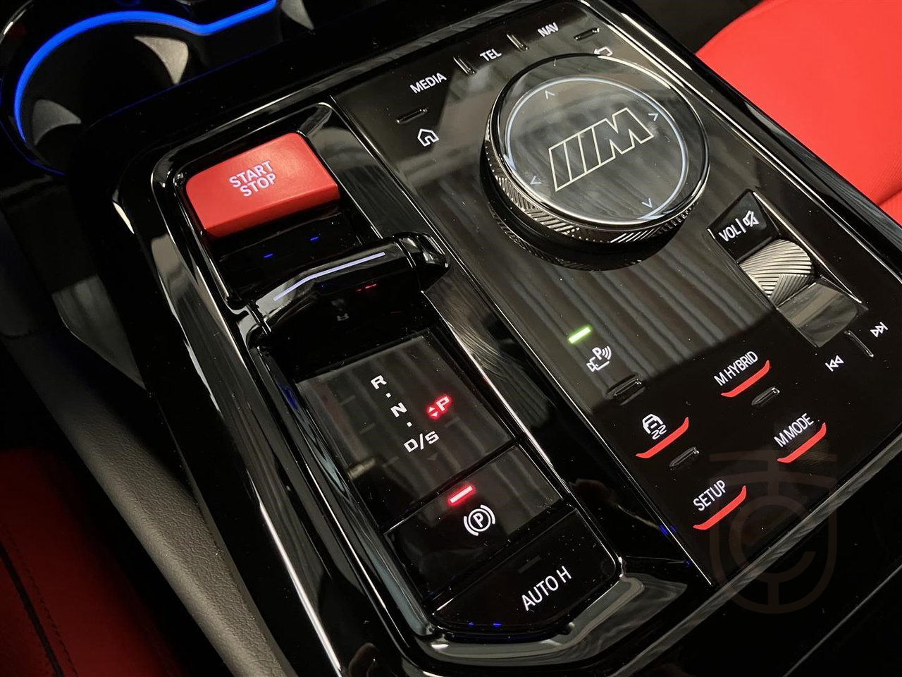 BMW M5 Sedan Ultimate Package EU DA Pro B W