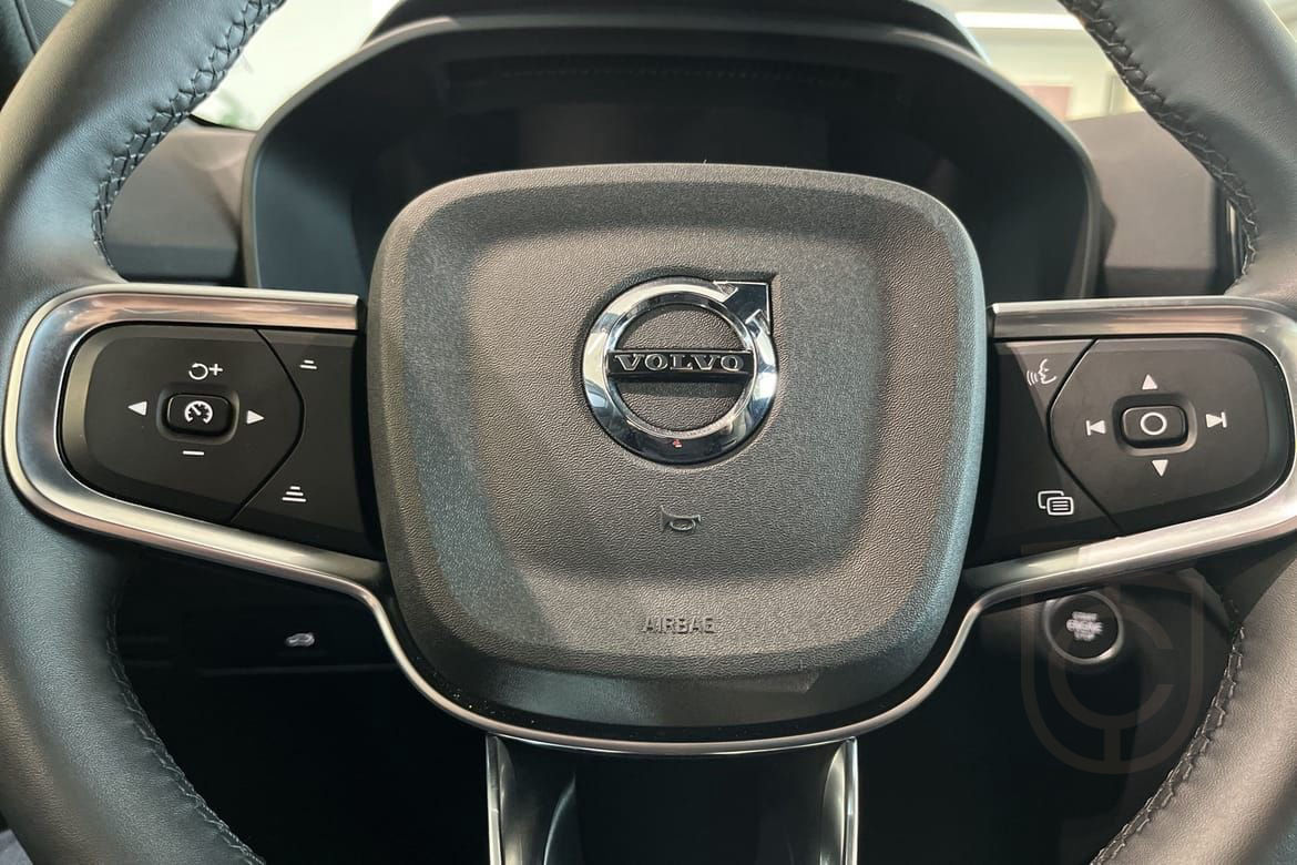 Volvo XC40 B4 FWD Bensin Core