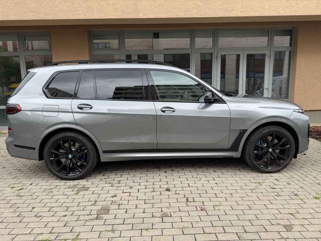 BMW X7 Baureihe X7 M60 i Bowers & Wilkins/Carbon
