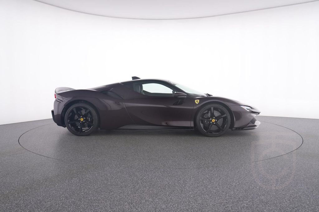 Ferrari SF90 Stradale LIFTSYSTEM CARBON LENKRAD
