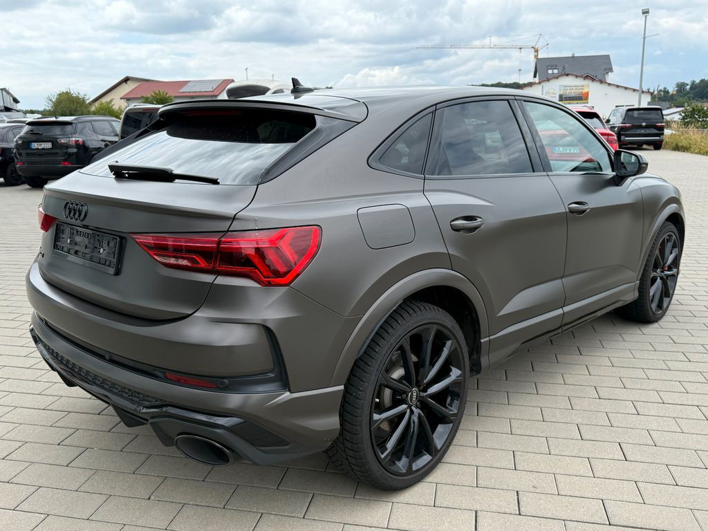 Audi RSQ3 2.5 TFSI S tronic quattro
