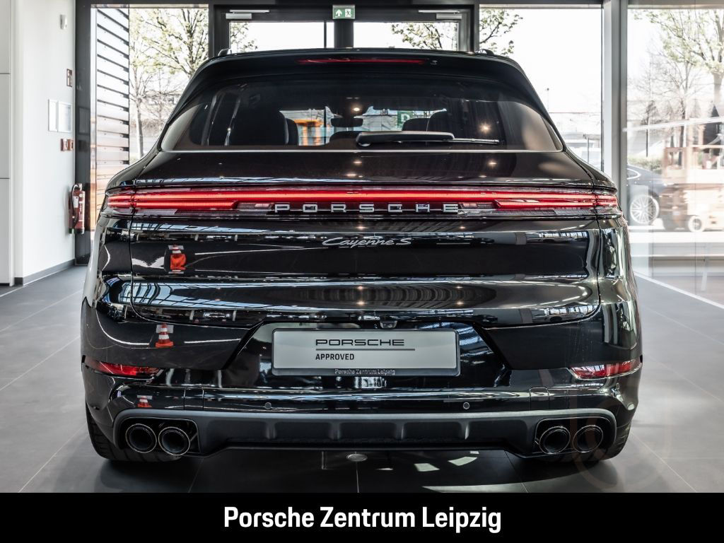 Porsche Cayenne S HD-Matrix InnoDrive PDCC InnoDrive HUD