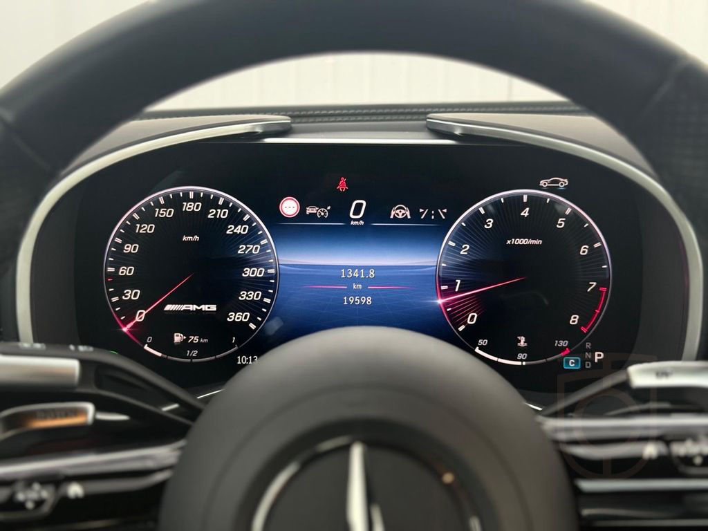 Mercedes-Benz SL63 4MATIC+ DISTRONIC HEAD-UP HINTERACHSLENKUNG