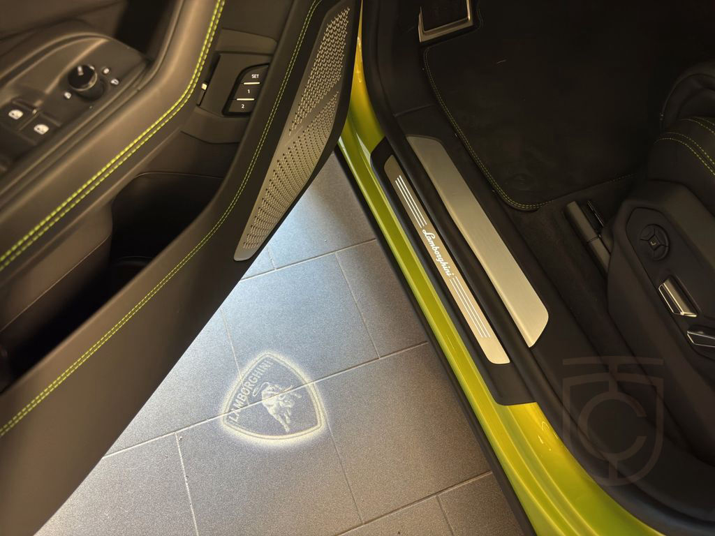 Lamborghini Urus S