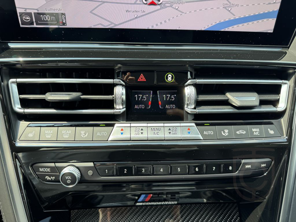 BMW M8 Gran Coupé Competition M Drive P. Carbon-Sitz