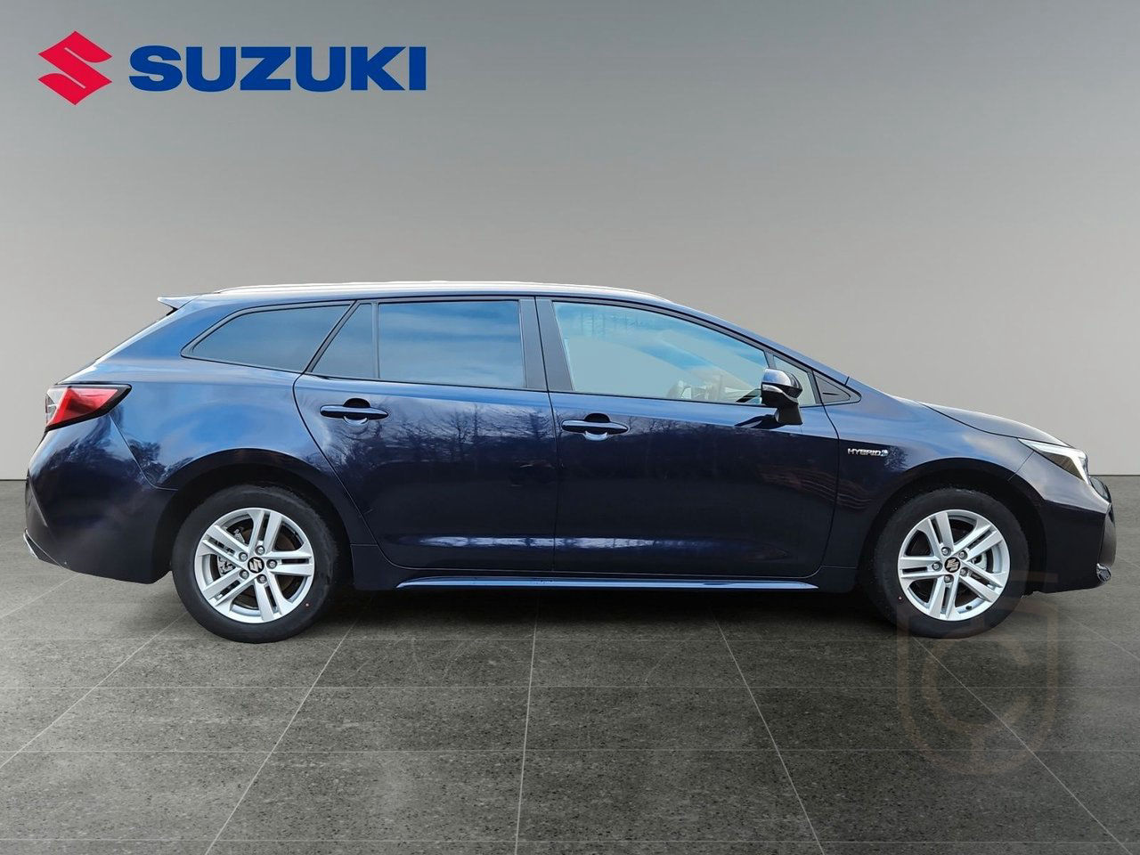 Suzuki Swace Hybrid e-CVT Inclusive