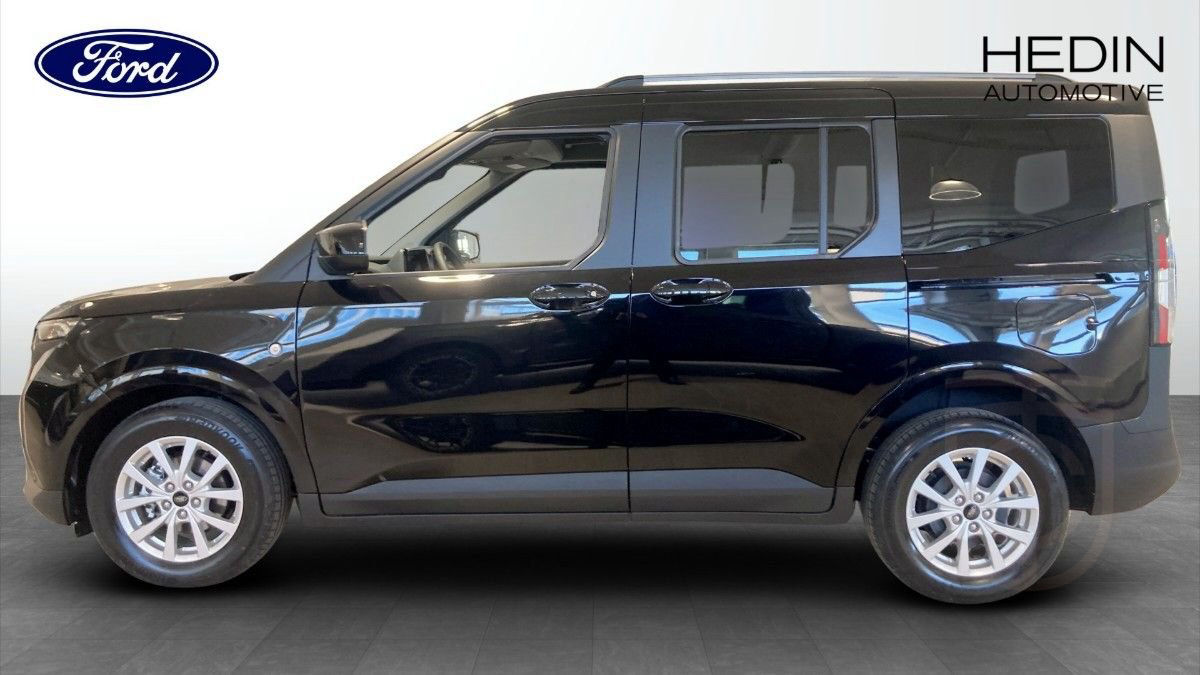 Ford Tourneo Courier Titanium