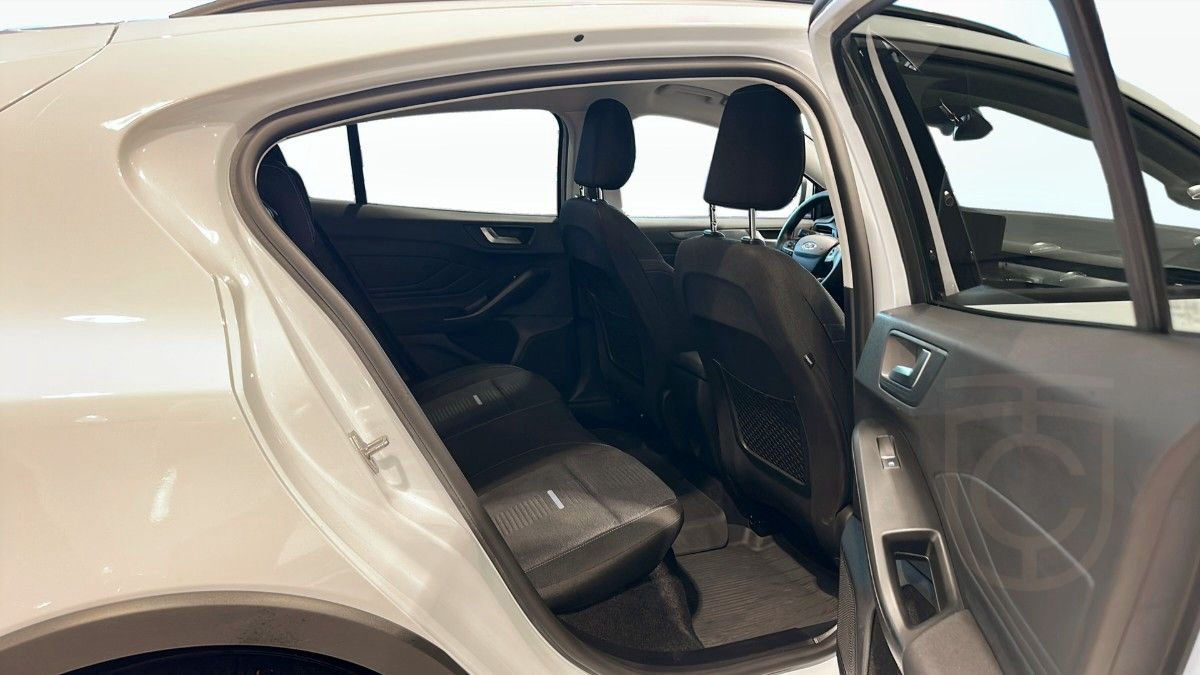 Ford Focus Active 1.0 Hybrid